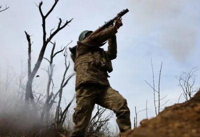 موسكو: استهداف مركز للقيادة وتدمير مستودعين للذخيرة تابعين لقوات كييف