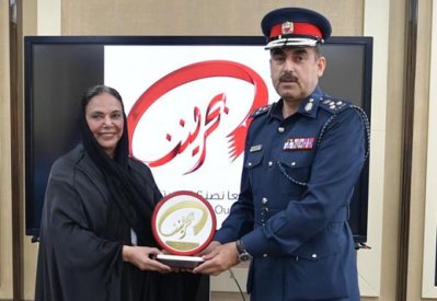 العتيبي تطلع خلال لقائها العميد بن دينه على مبادرات "بحريننا" وخطط تنفيذها