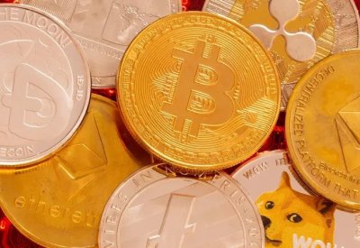 عفوية أم مخطط.. تكهنات حول تلاعب "إيلون ماسك" في عملة مشفرة شهيرة