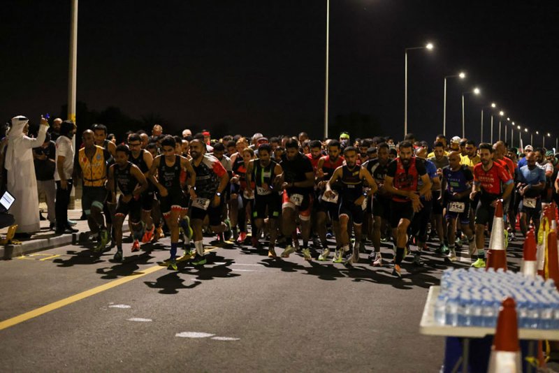 عبدالرحمن عسكر يتوج الفائزين بسباق بتلكو دواثلون الرمضاني
