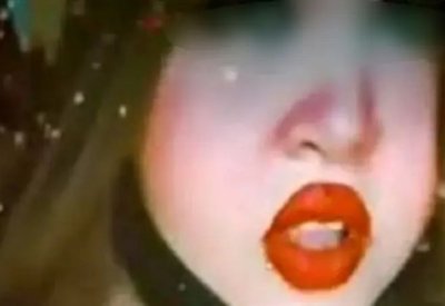 مصر تعتقل "تيك توكر" تبث بقناتها مقاطع فيديو تشيع الفسق والفجور