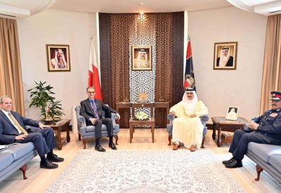 معالي وزير الداخلية يبحث مع السفير الأميركي برامج التعاون الأمني