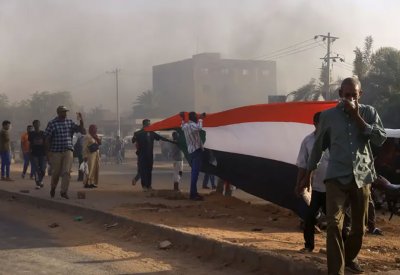 بلينكن يؤكد للبرهان دعم واشنطن للعملية السياسية بالسودان