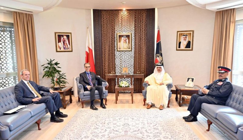 معالي وزير الداخلية يبحث مع السفير الأميركي برامج التعاون الأمني