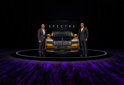 رولز-رويس “SPECTRE” تصل إلى دبي
