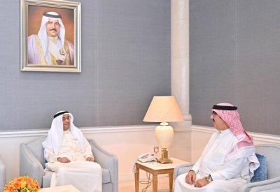 سمو الشيخ محمد بن مبارك آل خليفة يستقبل الدكتور ياسر الناصر