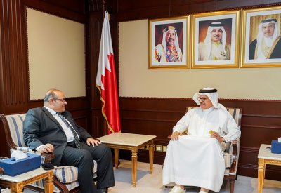 سعادة وزير الخارجية يستقبل سفير جمهورية الهند لدى مملكة البحرين