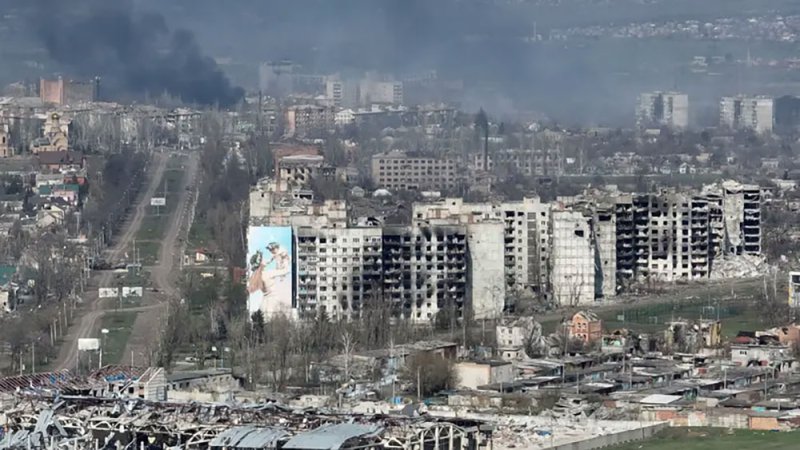 روسيا: مقاتلو فاغنر سيطروا على منطقتين جديدتين في باخموت