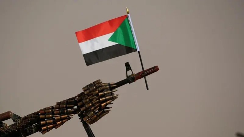 المواطنون في السودان يخشون من نفاد السلع مع استمرار الحرب