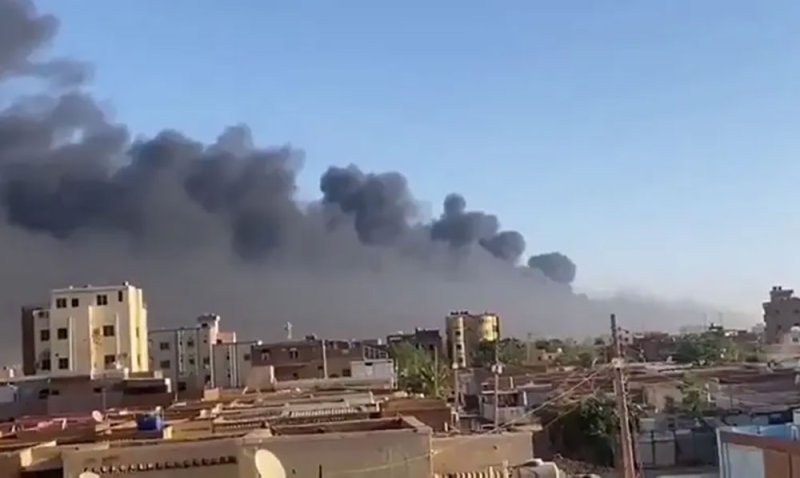 الهلال الأحمر السوداني: الخرطوم أصبحت منطقة حرب