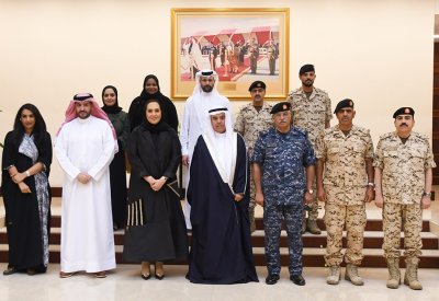 وزير شؤون الدفاع يستقبل وزيرة الإسكان والتخطيط العمراني