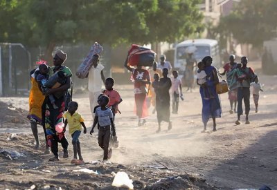 هولندا تطلب المساعدة من مصر لحماية رعاياها بالسودان
