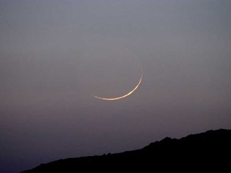 العيد الجمعة أم السبت.. في انتظار الخبر اليقين!