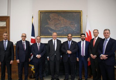 معالي وزير المالية والاقتصاد الوطني يجتمع مع وزير الدولة بوزارة التجارة في المملكة المتحدة الصديقة