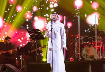 فؤاد عبدالواحد يحتفل مع الجمهور الإماراتي والسعودي