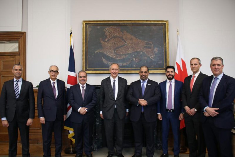 معالي وزير المالية والاقتصاد الوطني يجتمع مع وزير الدولة بوزارة التجارة في المملكة المتحدة الصديقة