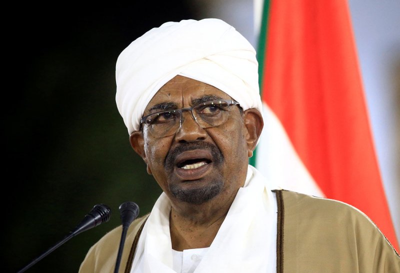 رسميا.. الجيش السوداني يحدد مكان تواجد عمر البشير