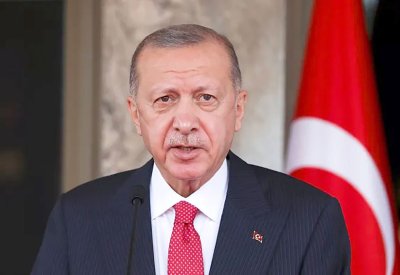 إردوغان يلغي نشاطه الانتخابي إثر وعكة صحية