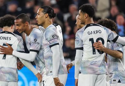 ليفربول يقلب الطاولة على وست هام بانتصار ثمين