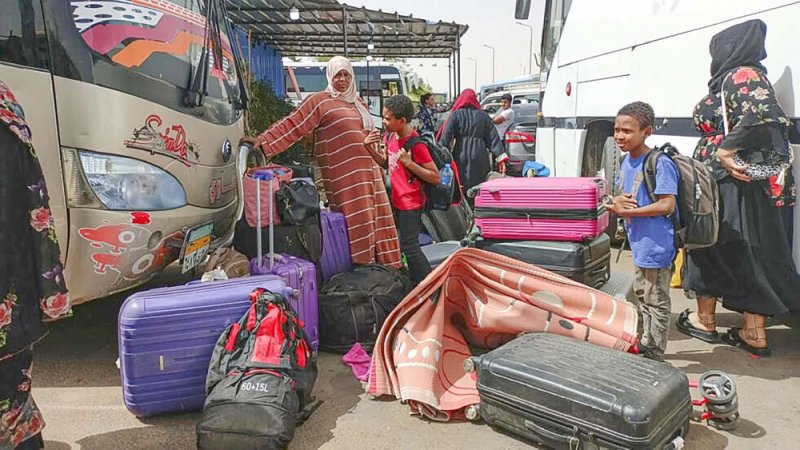 فوضى عارمة بالسودان وفرار مسجونين من نظام البشير