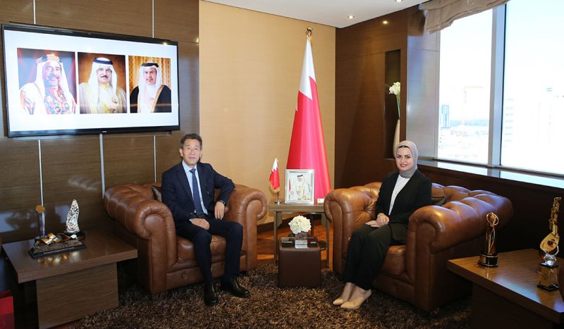 وزيرة شؤون الشباب تبحث التعاون الشبابي مع سفير الصين