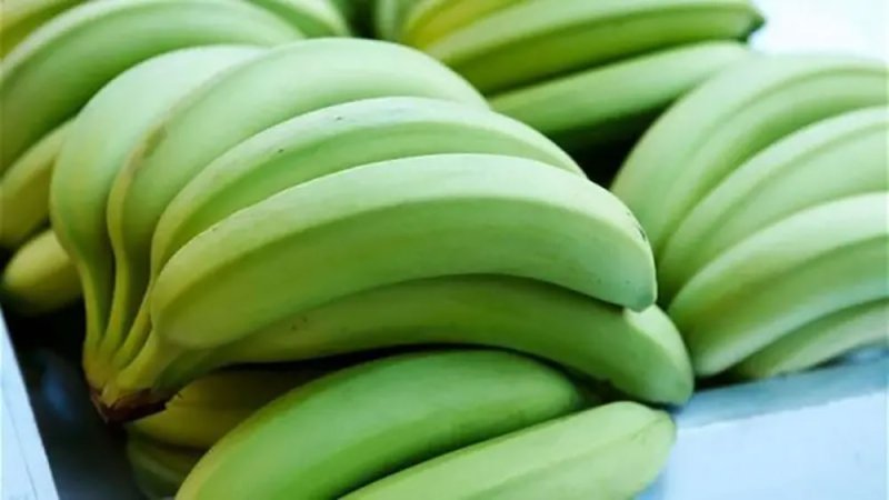 بينها واحدة بالميكروويف.. أسرع 4 طرق لإنضاج الموز الأخضر