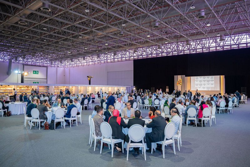 بدور القاسمي تفتتح "مؤتمر الموزعين الدولي" ودعوة لتعزيز المبادرات المستدامة فيصناعة الكتاب