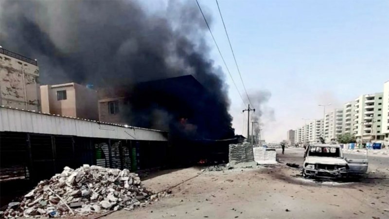 كأنه رعب يوم القيامة.. فلسطينية عاشت أيام الخوف في السودان