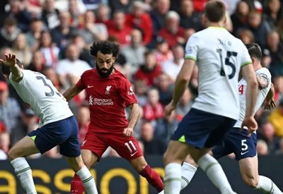 كلوب: صلاح يتعرض إلى الظلم.. ولا أعرف كيف يتحكم بأعصابه