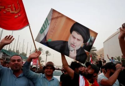 الصدر لأنصاره: احرقوا صور أهل القضية وصدام حسين
