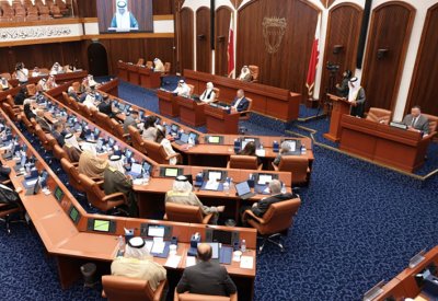 رئيس مجلس الشورى يترأس أعمال الجلسة الثامنة عشرة للمجلس