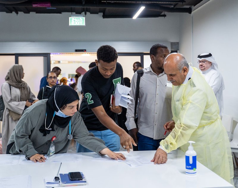وزارة الخارجية تواصل عمليات الإجلاء للمواطنين البحرينيين والمقيمين المتواجدين في جمهورية السودان