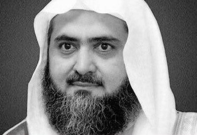 بالفيديو: في ذمة الله.. الشيخ محمد خليل القارئ إمام المسجد النبوي سابقا