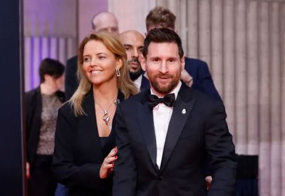 ميسي يحصد ثنائية فريدة في حفل جوائز "لوريوس"