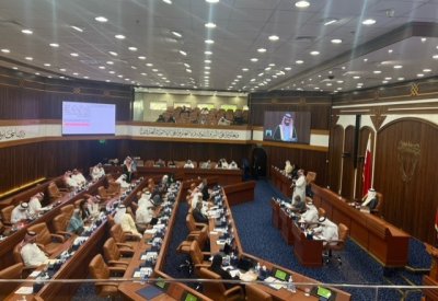 نواب: التأخير يطال إجابات الوزراء على اسئلتنا.. البوعينين: بعض الردود وردت "أمانة النواب" وسأتابع مع البقية