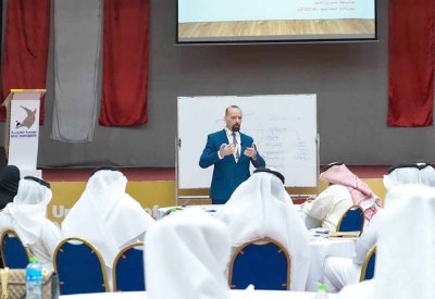 “الخليجية” تنظم ورشة إدارة الأزمات لمنتسبي “الداخلية”
