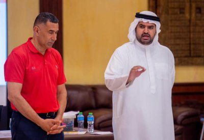 سمو الشيخ عيسى بن علي يفتتح دبلوم الإدارة الرياضية للأكاديمية الأولمبية