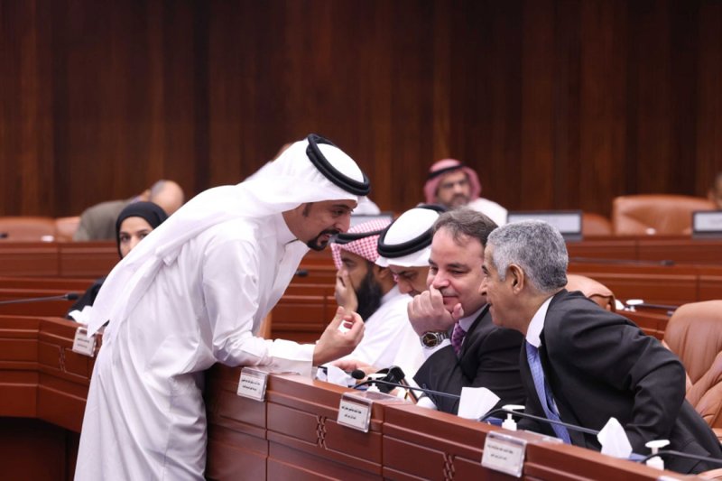 النواب للحكومة: ما خطتكم لاستيعاب عاطلي التربية الرياضية والطب؟