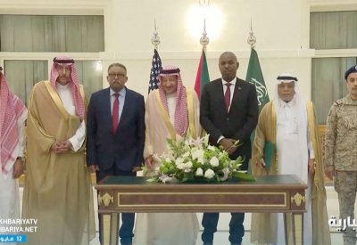 دبلوماسي سعودي: طرفا الصراع السوداني يستأنفان المحادثات غدا
