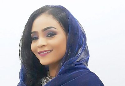 بعد سقوط قذيفة على منزلها.. وفاة الفنانة السودانية شادن حسين
