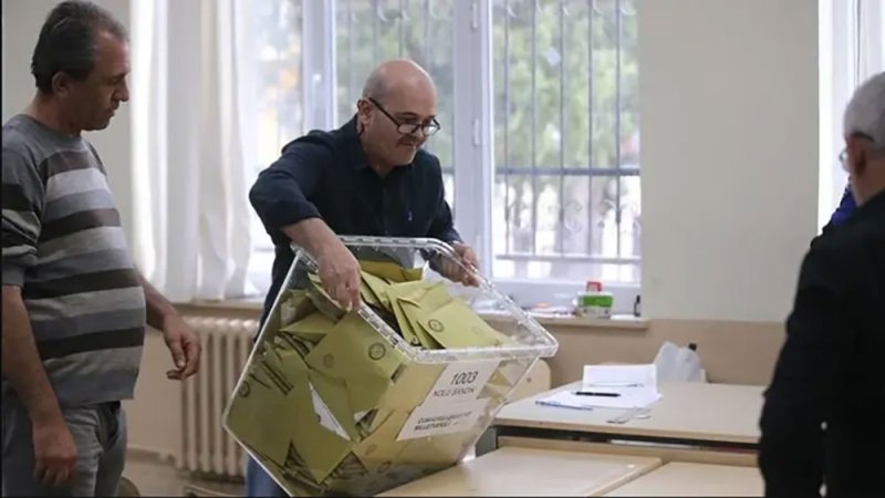 بعد فرز 14 بالمئة.. أردوغان يحصل على 56% من الأصوات وكليتشدار أوغلو 37%