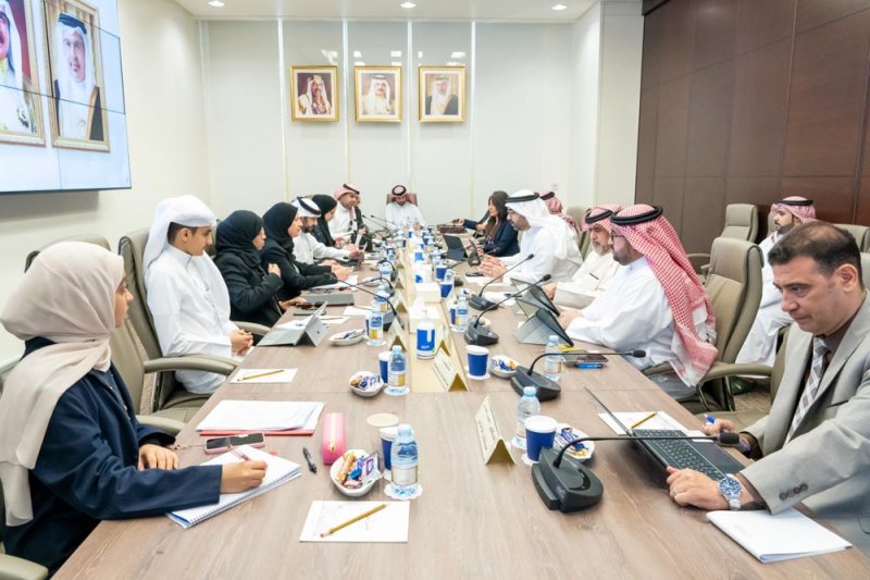  برلمانية التحقيق في تدني المستوى المعيشي تجتمع بالكهرباء والماء وبالتأمين الاجتماعي ووزارة المالية