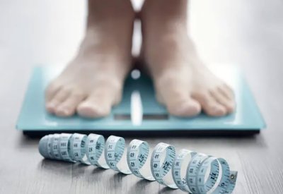 هكذا تساعدك القاعدة العجيبة 20:20:20:20 على إنقاص وزنك