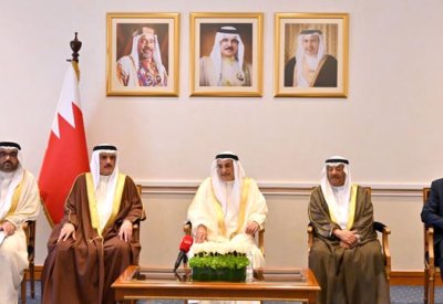 نائب رئيس مجلس الوزراء: البحرين حريصة على دعم المبادرات المعززة للحوار والتواصل بين الشعوب والتعبير عنها بالوسائل الديمقراطية