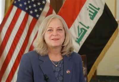 سفيرة واشنطن لدى بغداد: الولايات المتحدة لن ترحل عن المنطقة