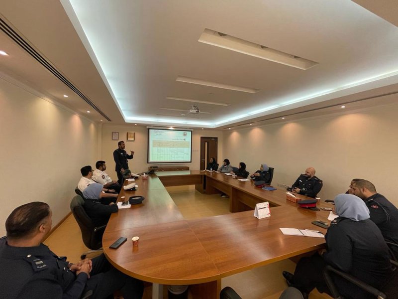 الإدارة العامة لأمن المنافذ تنظم محاضرة آليات تطبيق الحوكمة في وزارة الداخلية وتنفيذ برنامج عمل الحكومة