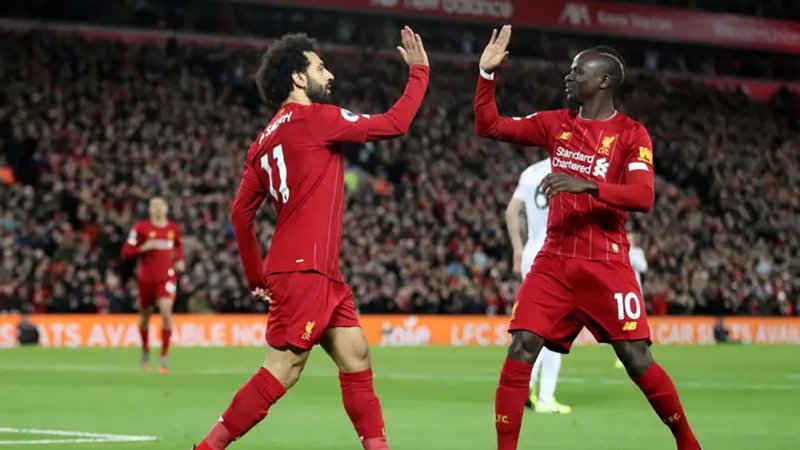 ماني هرب من "ظل" صلاح.. وأضاع الطريق