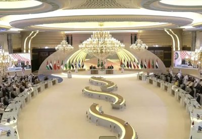 بيان قمة جدة.. توافق عربي تاريخي حول ضرورة التكاتف لحل قضايا الأمة
