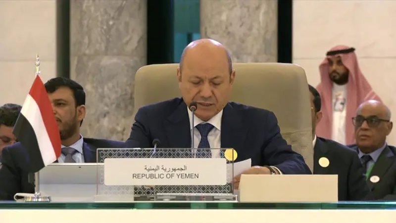 الرئيس العليمي: نأمل أن تنعكس التفاهمات بين السعودية وإيران إيجاباً على اليمن
