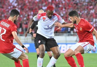 سيناريو 2022 يتكرر.. موعد النهائي المرتقب بين الأهلي والوداد